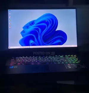 New Laptop MSI GP75 Leopard 16GB Intel Core i7 SSD 512GB