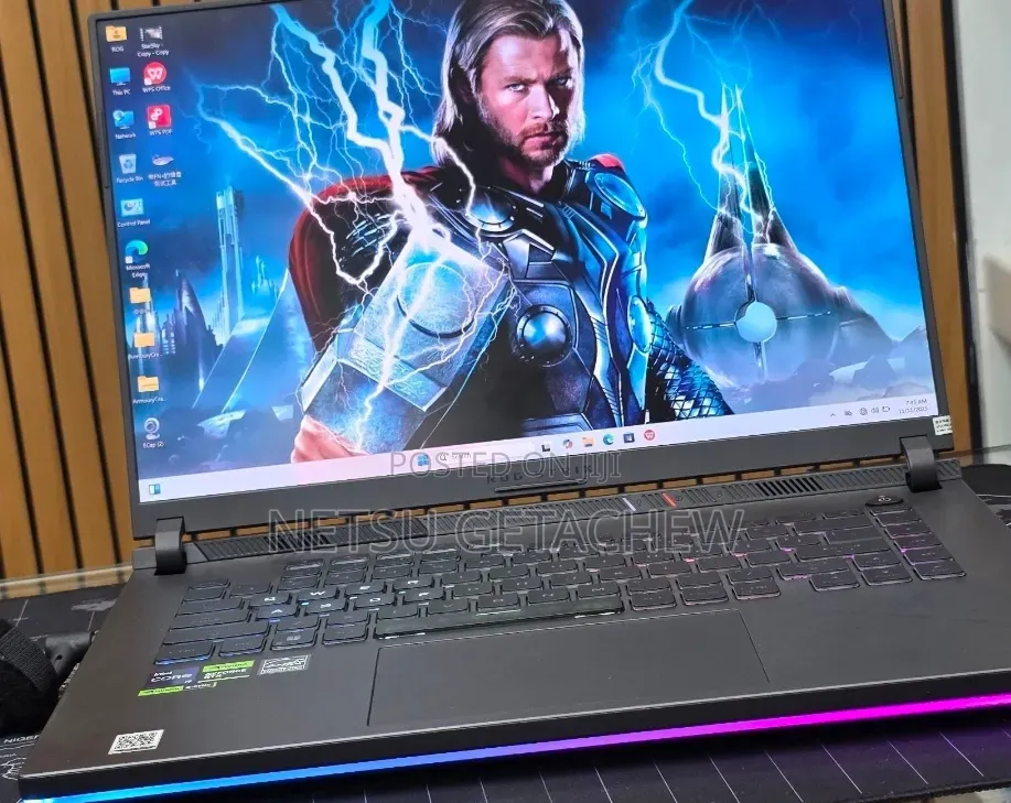 New Laptop Asus ROG Strix G15 16GB Intel Core i9 SSD 1T