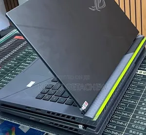 New Laptop Asus ROG Strix G15 16GB Intel Core i9 SSD 1T