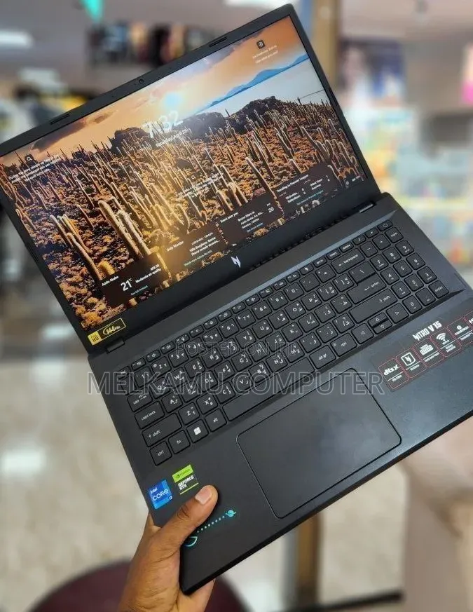 New Laptop Acer Nitro V 15 16GB Intel Core i7 SSD 512GB