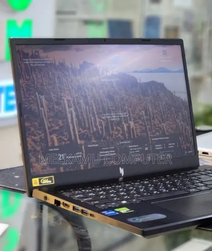New Laptop Acer Nitro V 15 16GB Intel Core i7 SSD 512GB