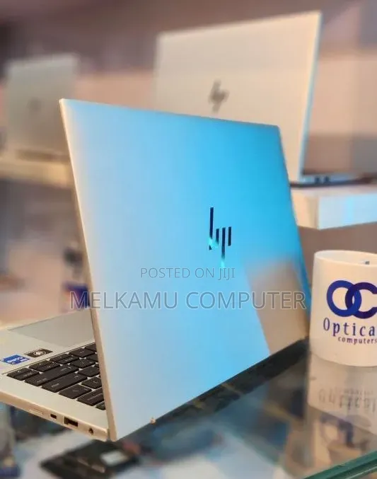 New Laptop HP EliteBook 840 G9 16GB Intel Core i5 SSD 512GB