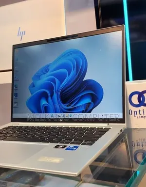 New Laptop HP EliteBook 840 G9 16GB Intel Core i5 SSD 512GB
