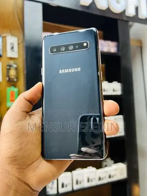 Samsung Galaxy S10 5G 512 GB Black