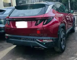 Hyundai Tucson 2023 Red