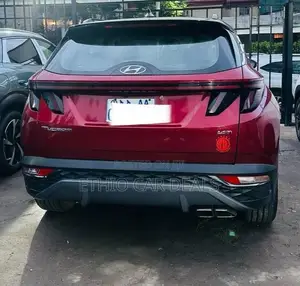 Hyundai Tucson 2023 Red