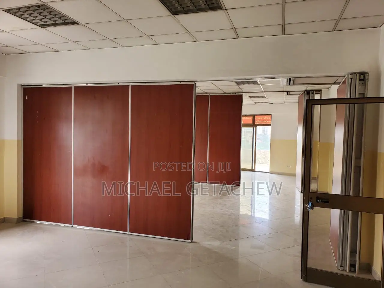 Sliding Doors/Partitions