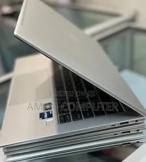 New Laptop HP EliteBook 840 G9 16GB Intel Core i5 SSD 512GB