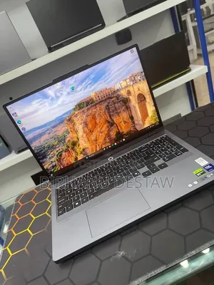 New Laptop Lenovo Legion 5 32GB Intel Core Ultra 9 SSD 1T