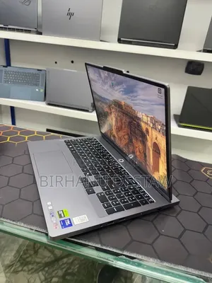New Laptop Lenovo Legion 5 32GB Intel Core Ultra 9 SSD 1T