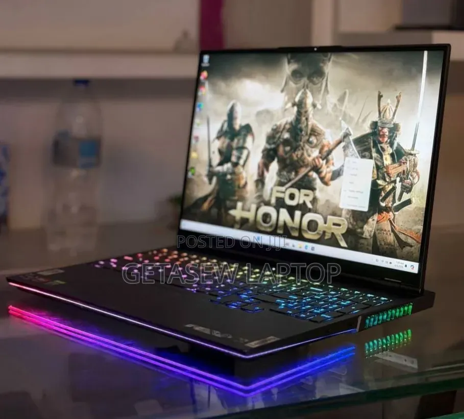New Laptop Lenovo Legion 9 16GB AMD Ryzen 9 SSD 16 GB