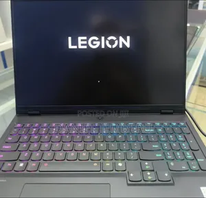 New Laptop Lenovo Legion Pro 7 32GB Intel Core i9 SSD 1T