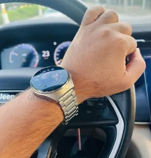 Series-4 Special Edition Smart Watch With Three Straps