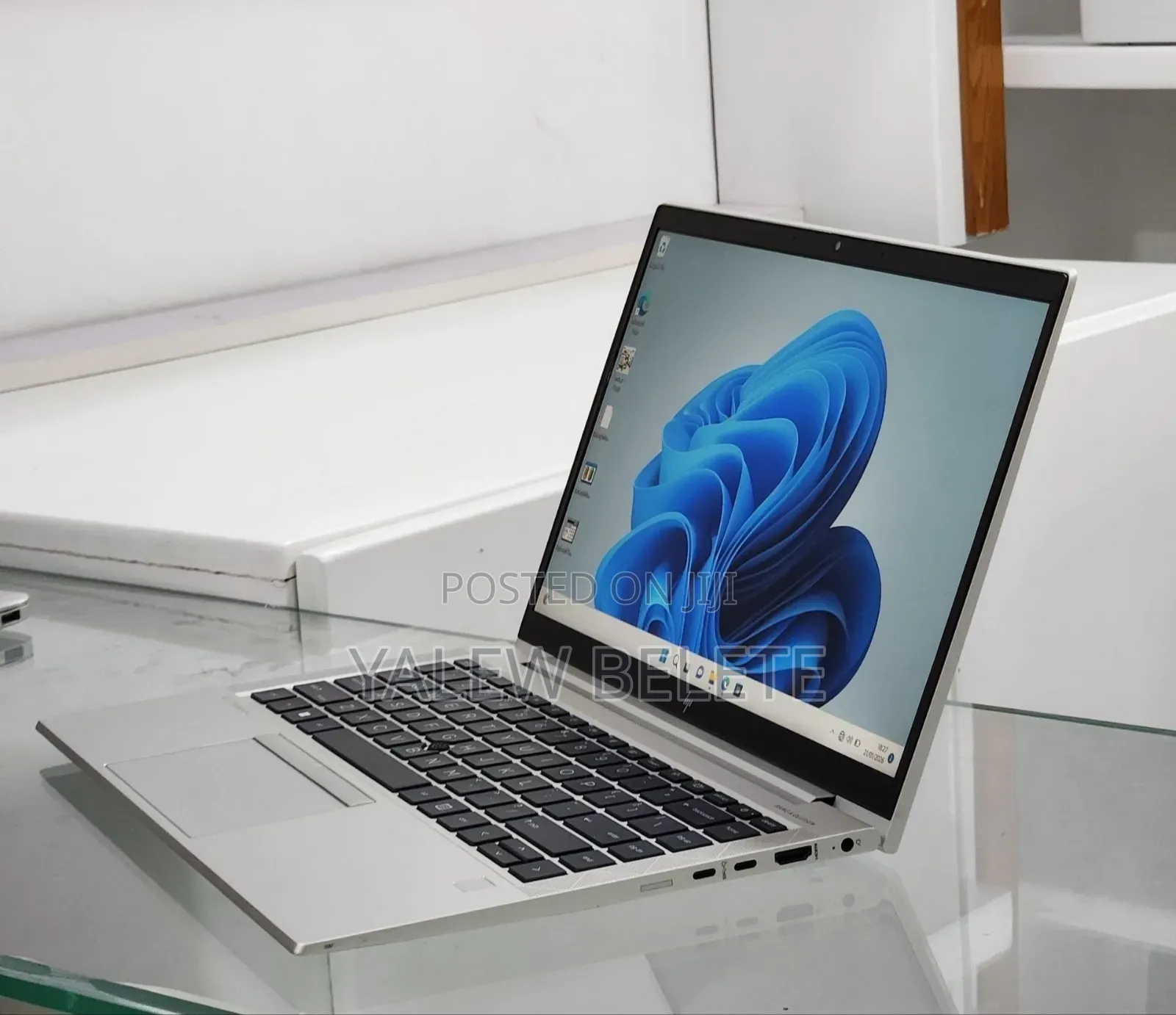 New Laptop HP EliteBook 845 G8 16GB AMD Ryzen 5 SSD 512GB