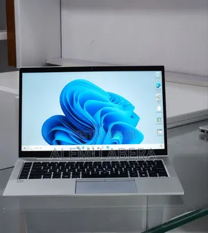 New Laptop HP EliteBook 845 G8 16GB AMD Ryzen 5 SSD 512GB