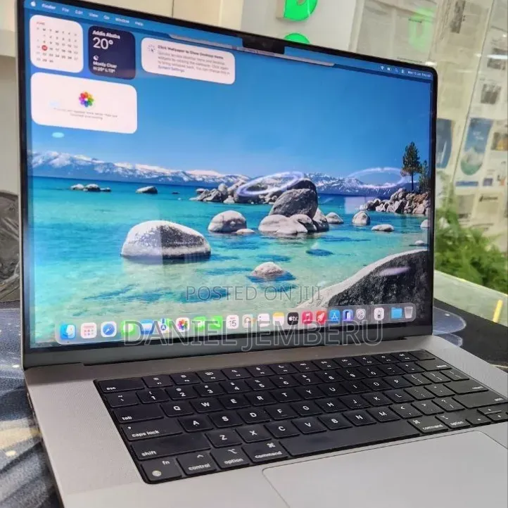 New Laptop Apple MacBook Pro 2021 M1 16GB Apple M1 Pro SSD 1T