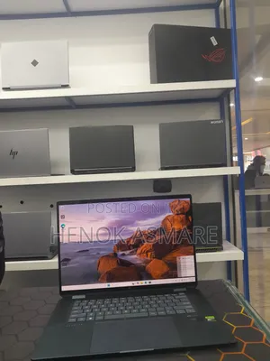 New Laptop HP Spectre 32GB Intel Core Ultra 7 SSD 1T