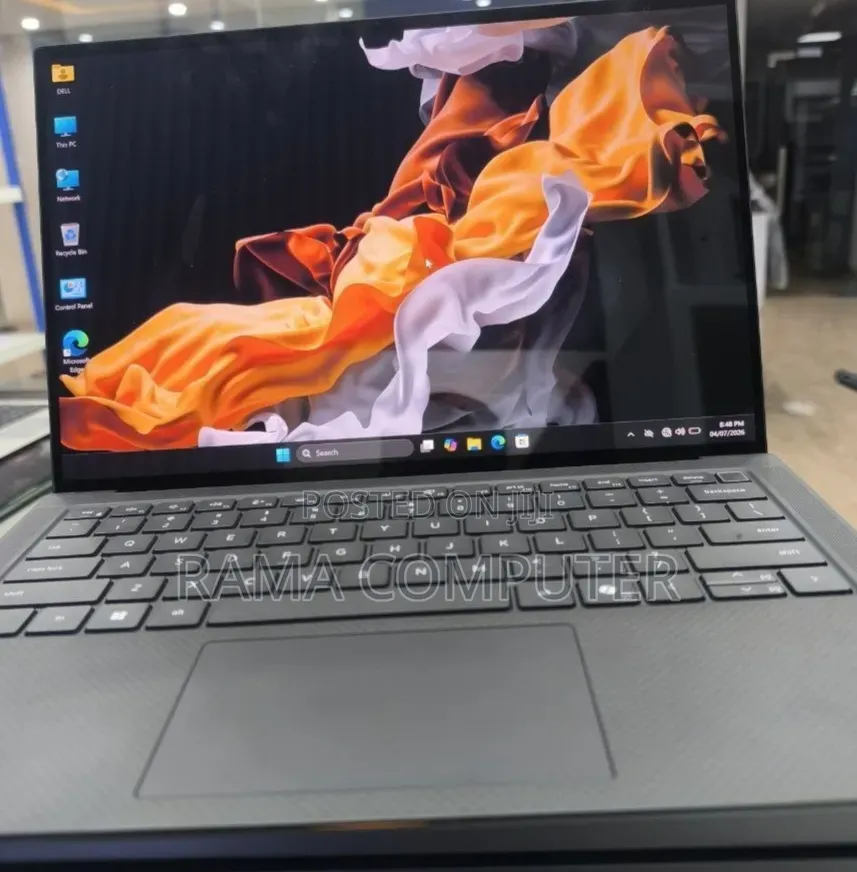 New Laptop Dell Precision 5490 32GB Intel Core Ultra 9 SSD 1T