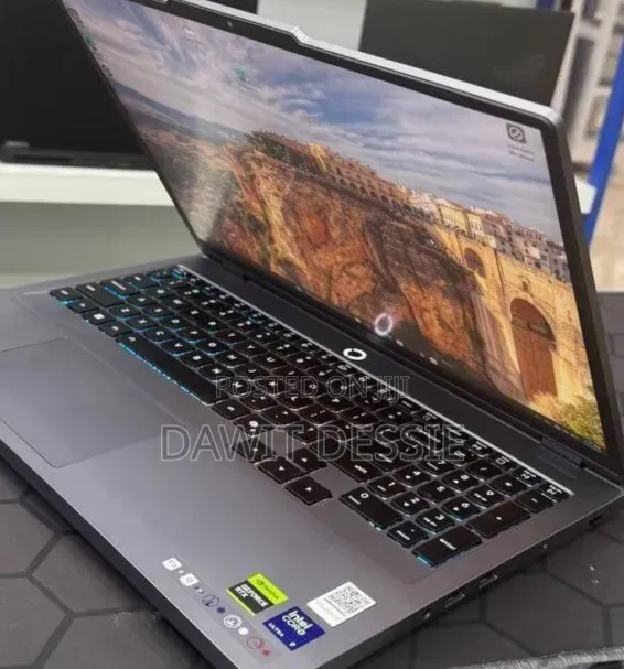 New Laptop Lenovo Legion 5 32GB Intel Core Ultra 9 SSD 1T