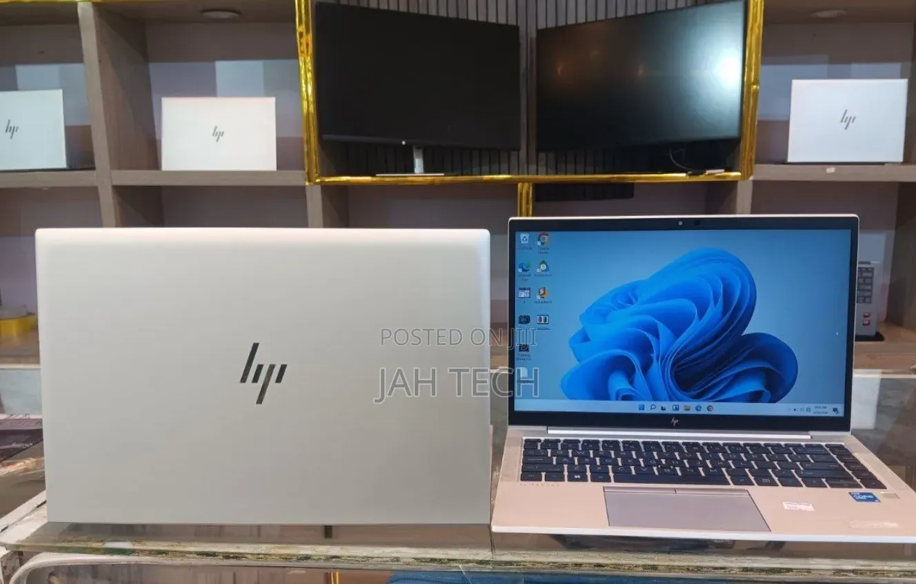 New Laptop HP EliteBook 840 G8 16GB Intel Core i5 SSD 512GB