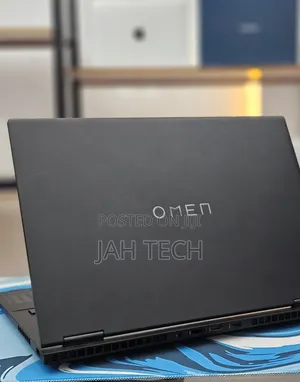 New Laptop HP Omen 16 16GB Intel Core i7 SSD 1T