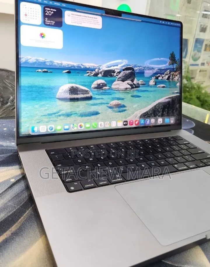 New Laptop Apple MacBook Pro 2021 M1 16GB Apple M1 Pro SSD 1T