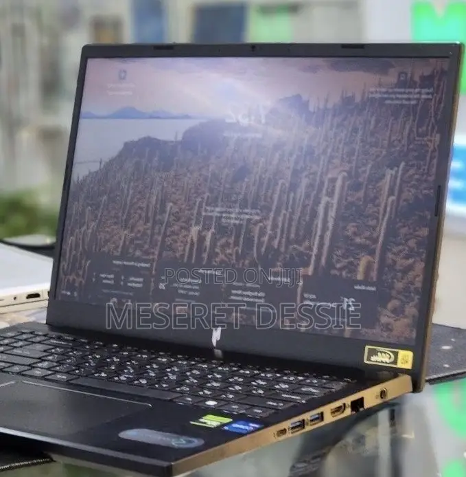 New Laptop Acer Nitro V 15 16GB Intel Core i7 SSD 512GB