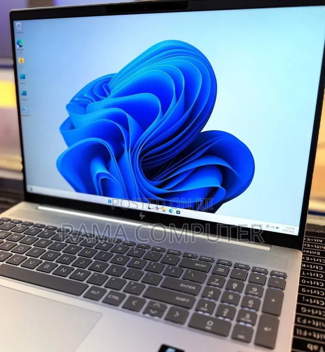 New Laptop HP 32GB Intel Core i7 SSD 1T