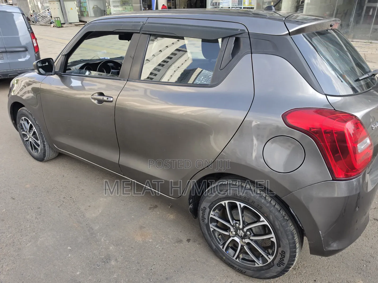 Suzuki Swift 2022 Gray