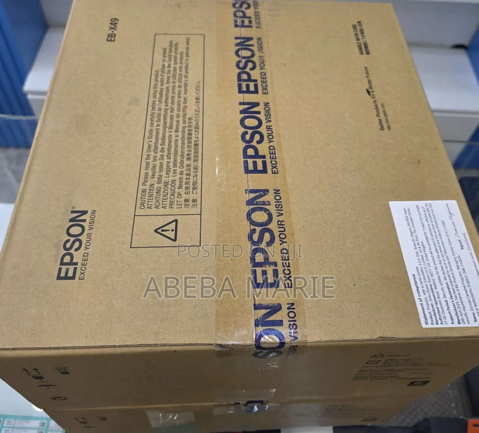 Brand New Epson Projector 
Model : Eb-X49 
Technology: 3lcd, RGB