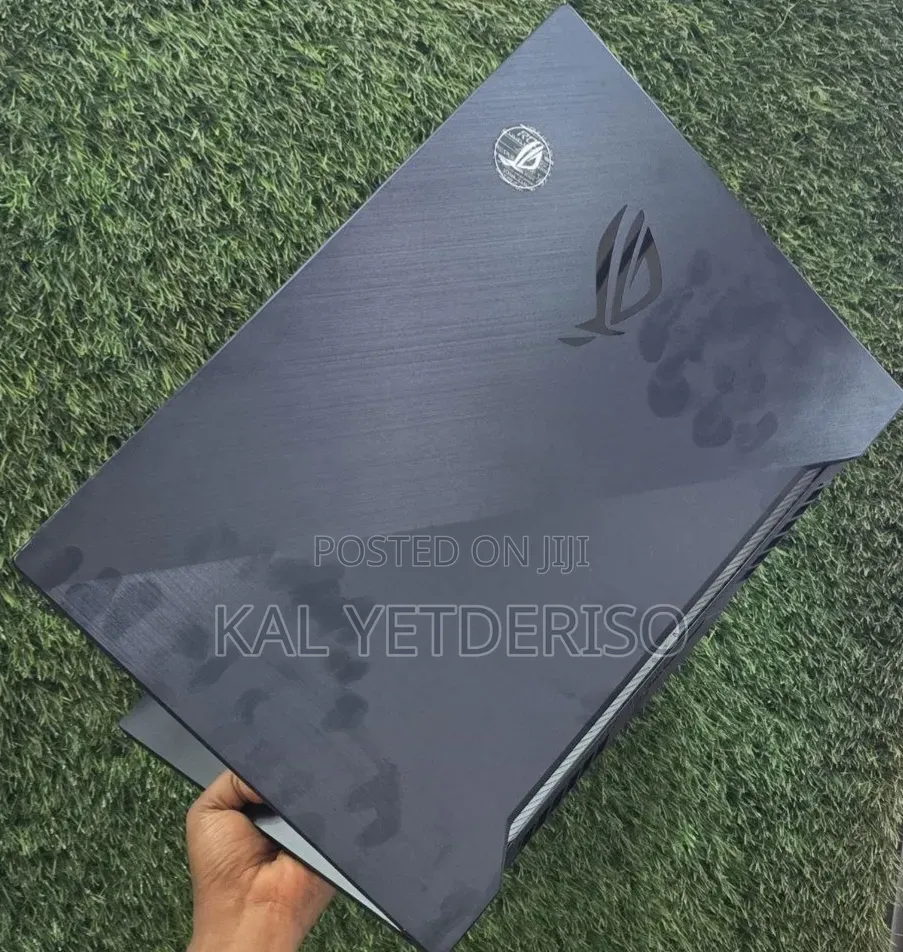 New Laptop Asus 16GB AMD Ryzen 9 SSD 512GB
