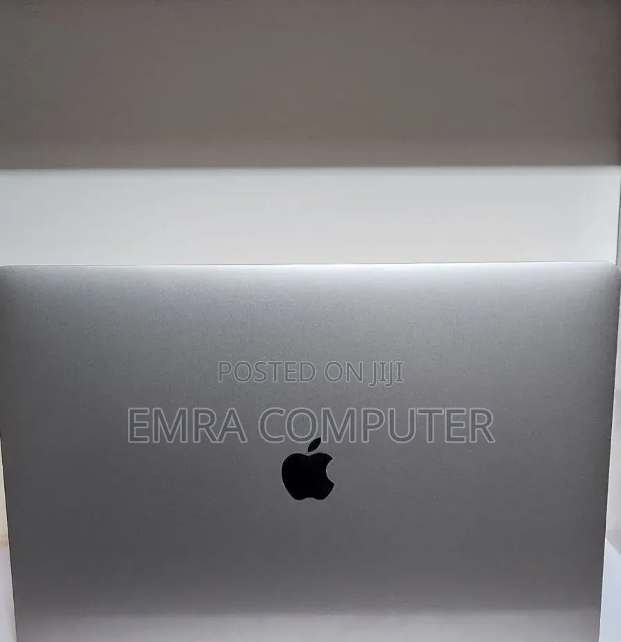 New Laptop Apple MacBook Pro 2019 32GB Intel Core i9 SSD 1T