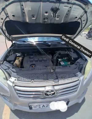 Toyota RAV4 2013 Silver