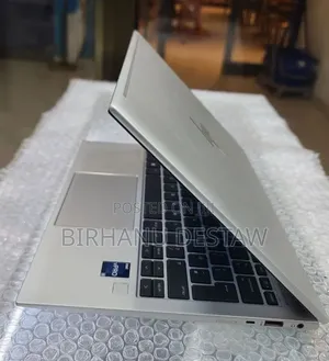 New Laptop HP EliteBook 830 G9 16GB Intel Core i5 SSD 512GB
