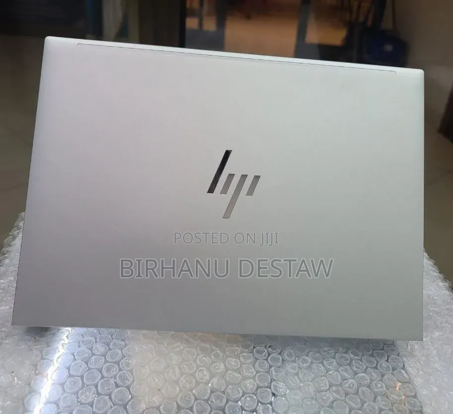 New Laptop HP EliteBook 830 G9 16GB Intel Core i5 SSD 512GB