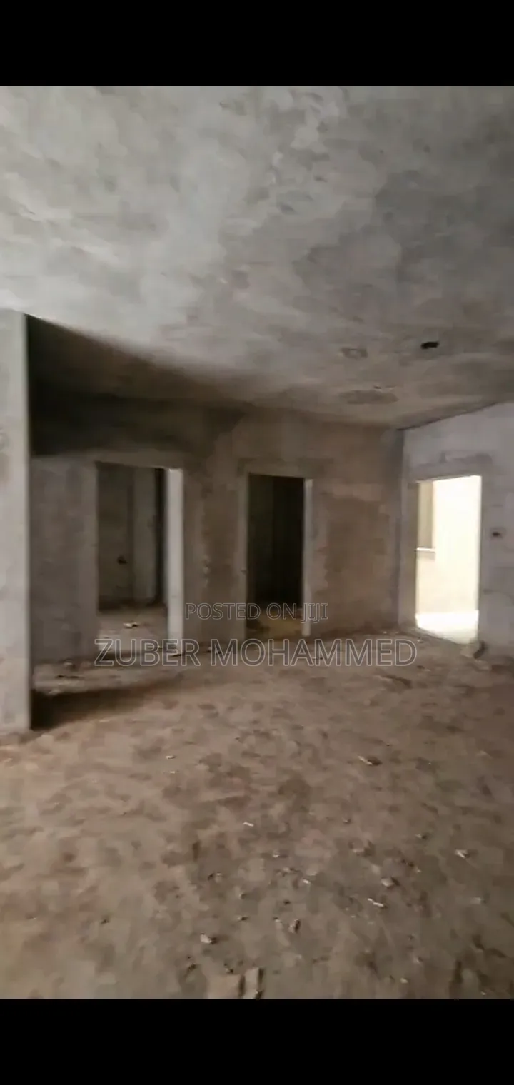 3bdrm Apartment in Sunshine Realstate, Lideta for sale