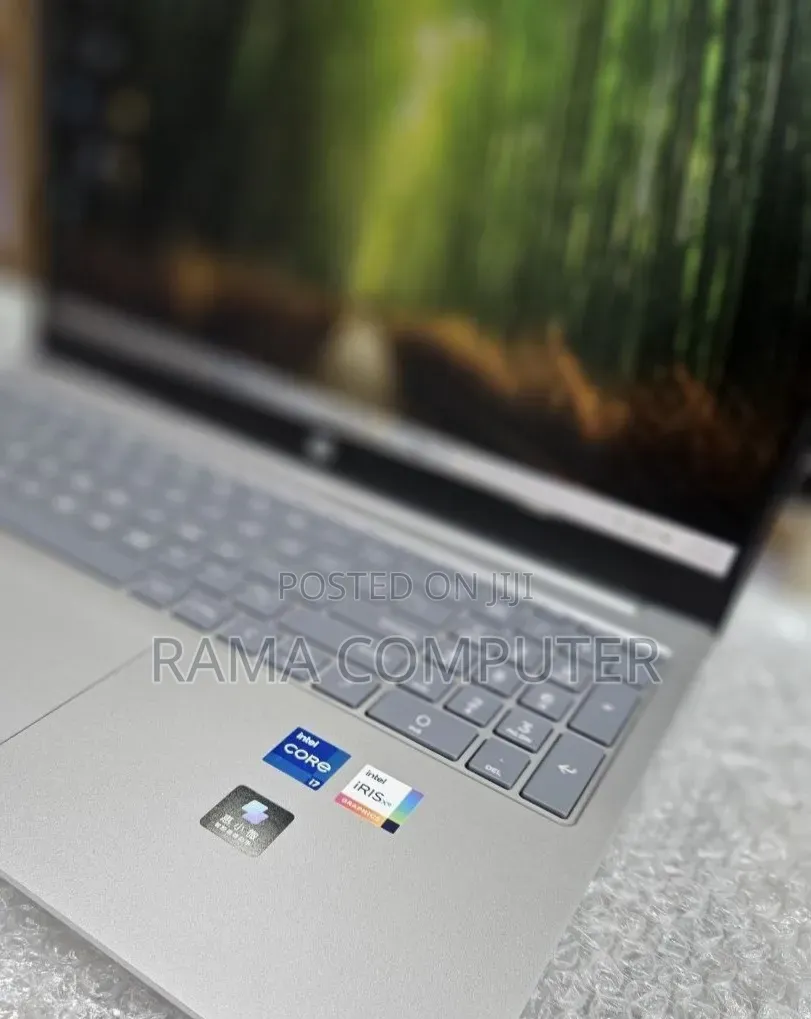 New Laptop HP Stream Notebook 16GB Intel Core i7 SSD 1T