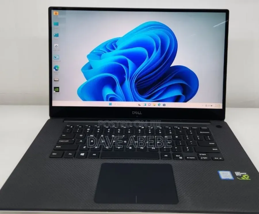 New Laptop Dell XPS 15 16GB Intel Core i7 SSD 512GB