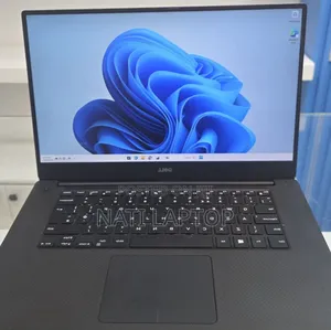 New Laptop Dell 16GB Intel Core i7 SSD 512GB