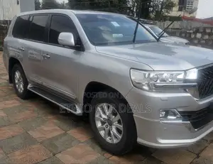 Toyota Land Cruiser 2020 Silver