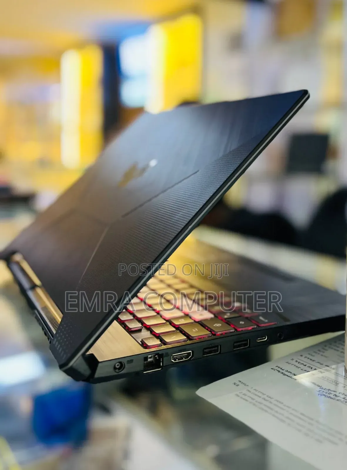 New Laptop Asus 16GB AMD Ryzen 7 SSD 512GB