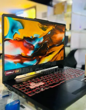 New Laptop Asus 16GB AMD Ryzen 7 SSD 512GB