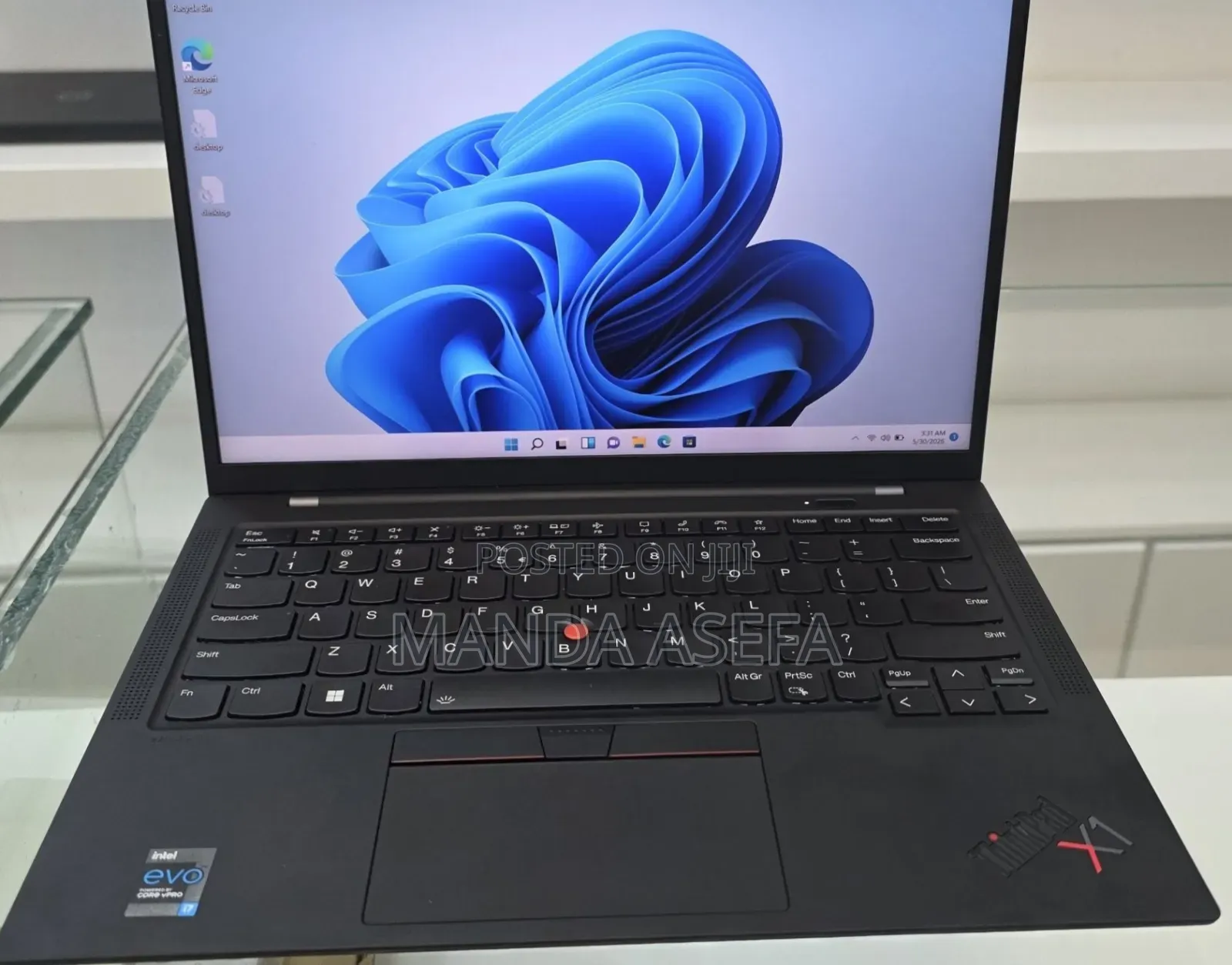 New Laptop Lenovo ThinkPad X1 Carbon 16GB Intel Core i7 SSD 512GB