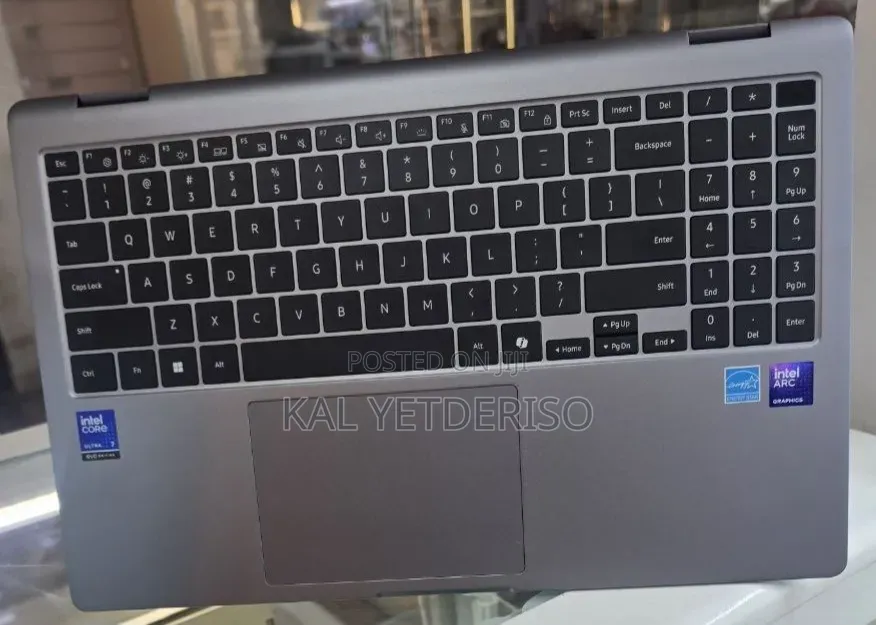 New Laptop Samsung NP-X360 16GB Intel Core Ultra 7 SSD 512GB