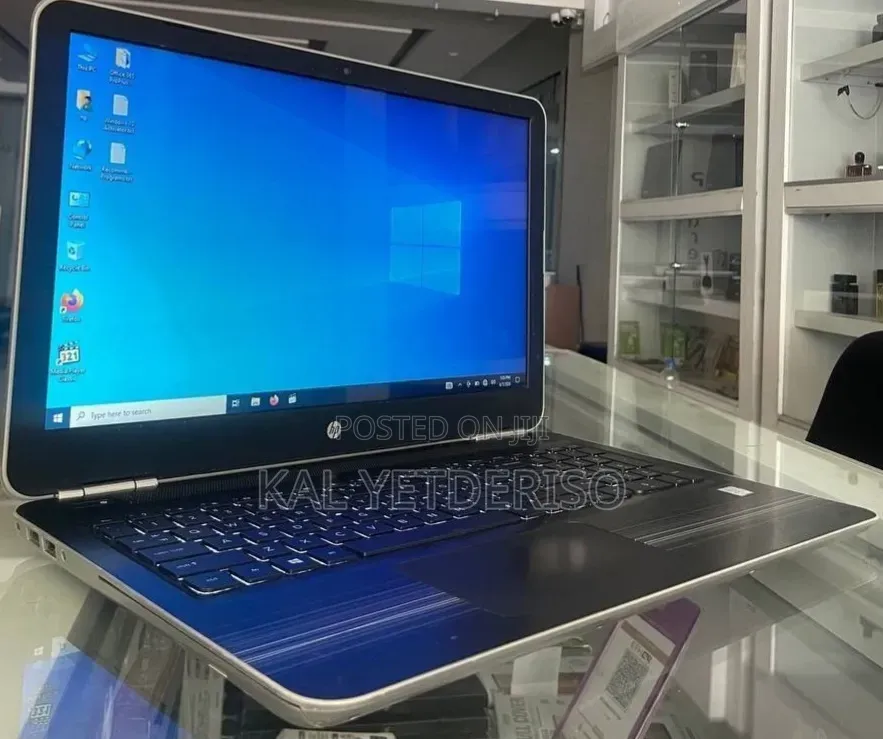 New Laptop HP Pavilion 14 8GB Intel Core i5 SSD 1T