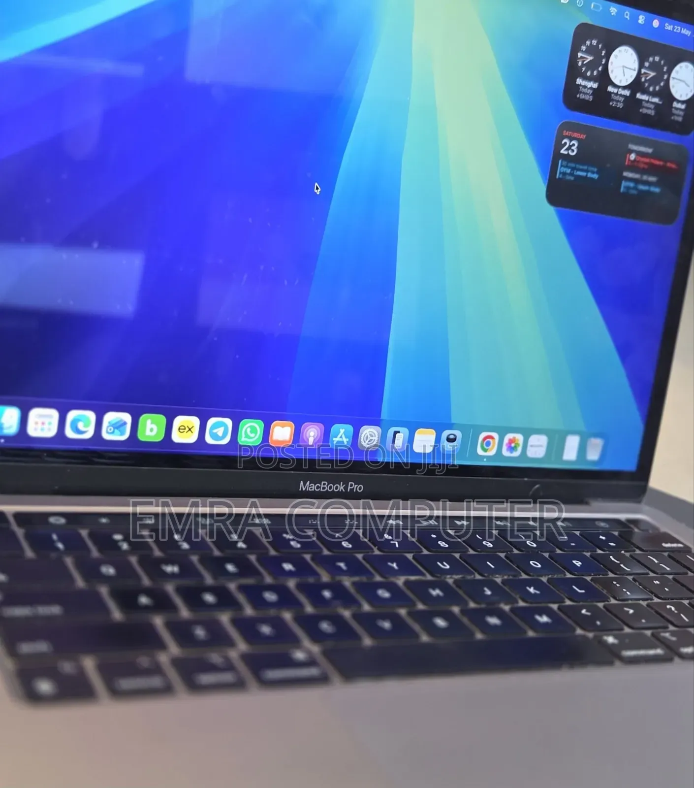New Laptop Apple MacBook Pro 2020 M1 16GB Apple M1 Pro SSD 512GB