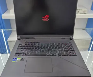 New Laptop Asus ROG Strix G18 16GB Intel Core i9 SSD 1T