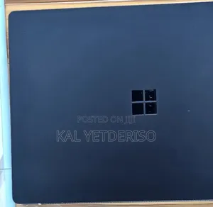 New Laptop Microsoft Surface 16GB Intel Core i7 SSD 256GB