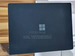 New Laptop Microsoft Surface 16GB Intel Core i7 SSD 256GB