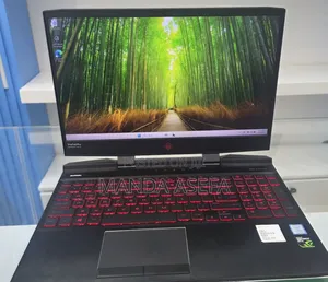 New Laptop HP Omen X 8GB Intel Core i5 HDD+SSD 1T
